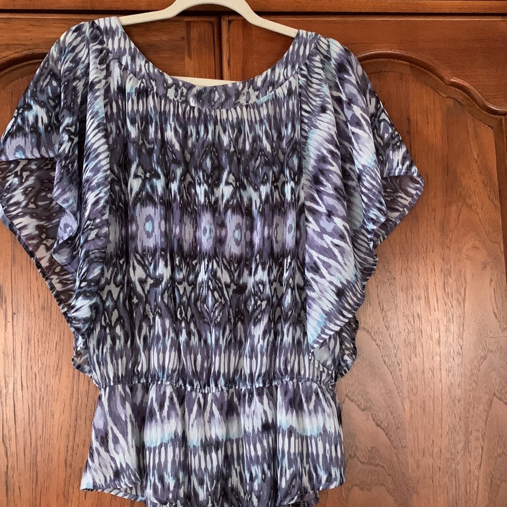 FANG Women’s Light/Airy Top Size XL, colors white,blue,purple and elastic waist - Picture 6 of 15